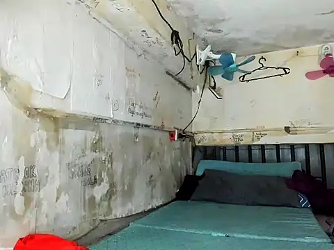 Snapshot of manilafoxts chatting on January 2026 04:09:01 PM manilafoxts online show from January 2026 04:09:01 PM