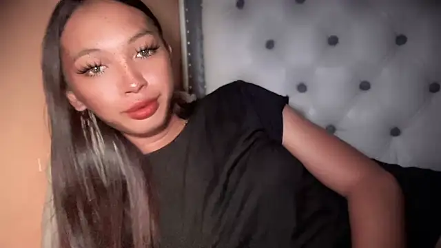 Simi Ipit online show from October 2025 09:28:02 PM