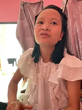 Daisy018 online show from October 2025 03:38:02 AM