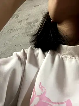 Daisy018 online show from October 2025 04:15:01 AM