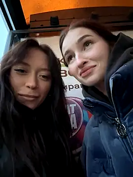 SnappyHappy online show from November 2025 12:59:03 PM