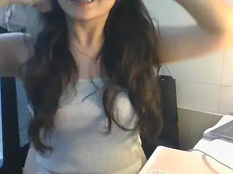 Linzly online show from October 2025 05:00:01 PM