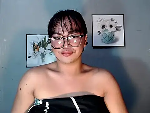 Snapshot of Asianblk_barbiedoll chatting on May 2026 03:20:01 PM Asianblk barbiedoll online show from May 2026 03:20:01 PM