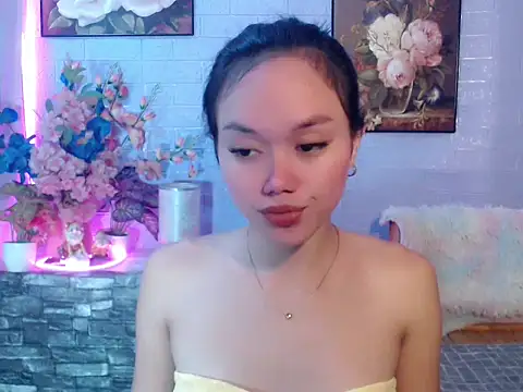 sexybabewarrior online show from June 2026 12:31:02 PM