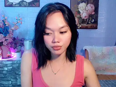 sexybabewarrior online show from June 2026 04:30:01 PM