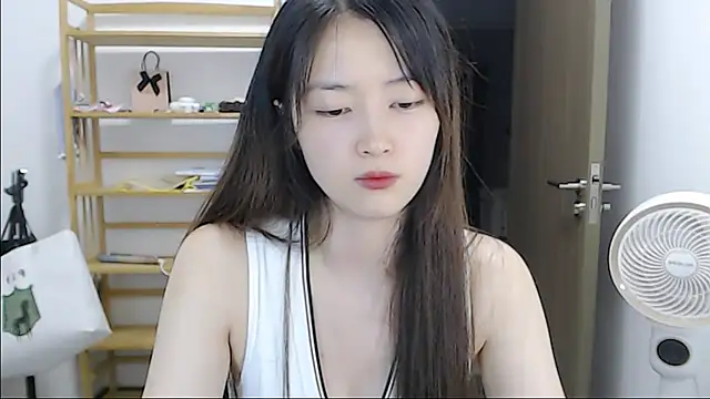 Snapshot of Mimi-cnbaby chatting on May 2026 02:23:01 PM Mimi-cnbaby online show from May 2026 02:23:01 PM