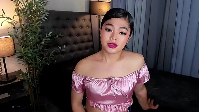 Snapshot of AsianHugecockAnna chatting on August 2026 09:04:01 AM AsianHugecockAnna online show from August 2026 09:04:01 AM