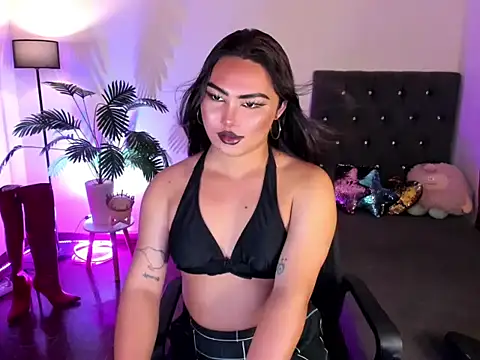 Snapshot of Unique_Maya chatting on April 2026 02:09:02 AM Unique Maya online show from April 2026 02:09:02 AM