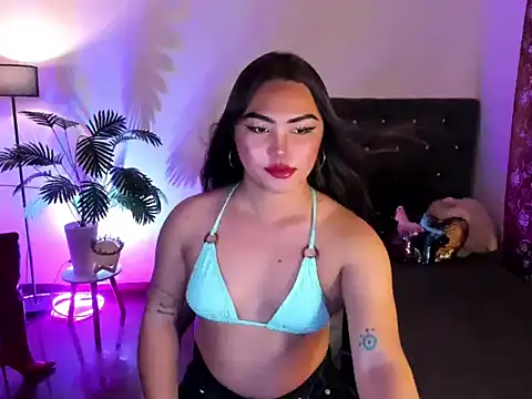 Snapshot of Unique_Maya chatting on April 2026 08:52:02 AM Unique Maya online show from April 2026 08:52:02 AM