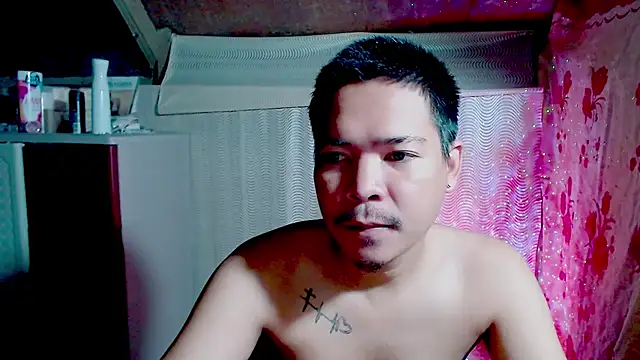 Snapshot of MANIACasianX chatting on October 2025 02:25:02 PM MANIACasianX online show from October 2025 02:25:02 PM