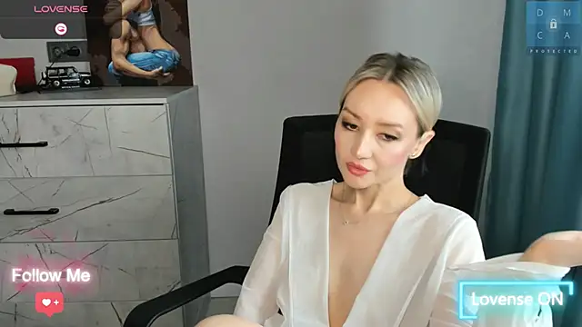 MinaDiamondd online show from November 2025 03:37:02 AM