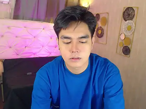 JakeXolsen online show from November 2025 07:47:02 PM