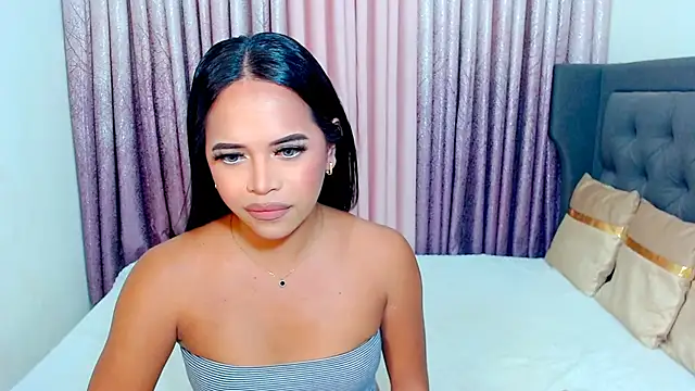 Snapshot of Lorainnelustts chatting on November 2025 07:29:02 AM Lorainnelustts online show from November 2025 07:29:02 AM