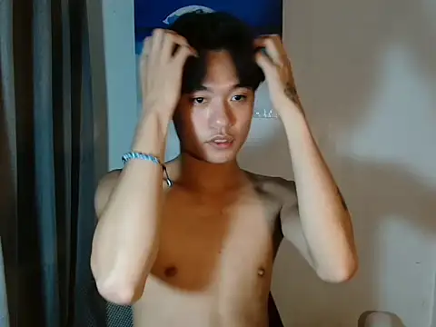 ur little secret online show from December 2025 03:05:01 PM