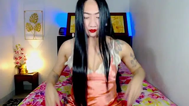 Snapshot of LovelyQueen69 chatting on April 2026 12:04:01 AM LovelyQueen69 online show from April 2026 12:04:01 AM