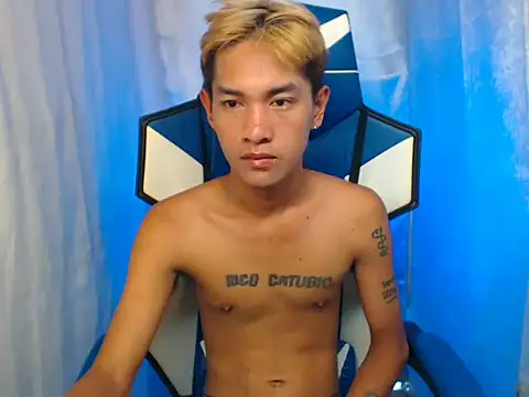 riks tyler online show from November 2025 03:52:01 AM