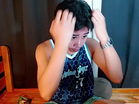 Snapshot of urasianbigcock chatting on October 2025 12:39:02 PM urasianbigcock online show from October 2025 12:39:02 PM