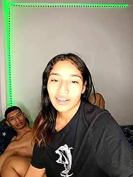 Snapshot of Sharlotte_Watts chatting on September 2025 02:34:02 AM Sharlotte Watts online show from September 2025 02:34:02 AM