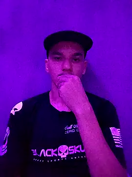 Thpaugrosso online show from November 2025 03:50:01 AM