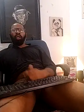 Snapshot of King_Malik chatting on November 2025 12:36:02 PM King Malik online show from November 2025 12:36:02 PM