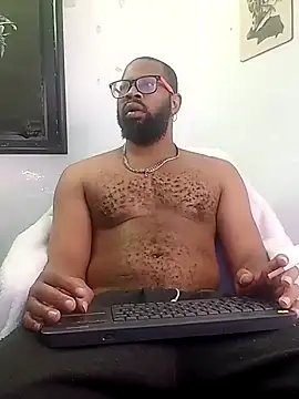 Snapshot of King_Malik chatting on February 2026 03:37:02 PM King Malik online show from February 2026 03:37:02 PM