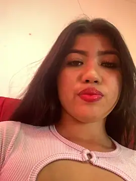 Luna 20x online show from September 2025 06:46:02 PM