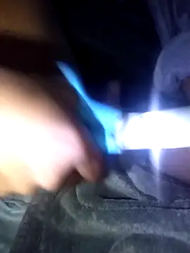 Snapshot of OnlyMoneyIwanT chatting on April 2026 03:20:01 AM OnlyMoneyIwanT online show from April 2026 03:20:01 AM