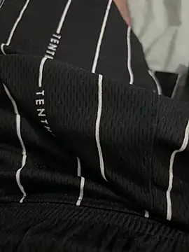 Lapampara0 online show from September 2025 10:32:02 PM