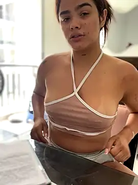 Kaily Sweet16 online show from September 2025 04:34:02 PM