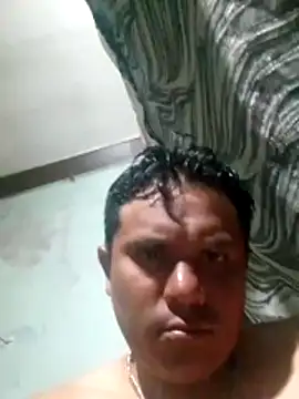 Snapshot of Luk909090 chatting on May 2026 06:11:02 AM Luk909090 online show from May 2026 06:11:02 AM