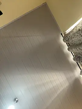 morenaluaa online show from November 2025 05:02:01 PM