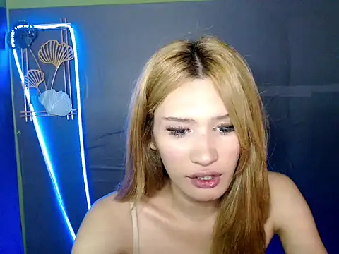 Snapshot of SerenaCortesi chatting on September 2025 04:10:02 PM SerenaCortesi online show from September 2025 04:10:02 PM