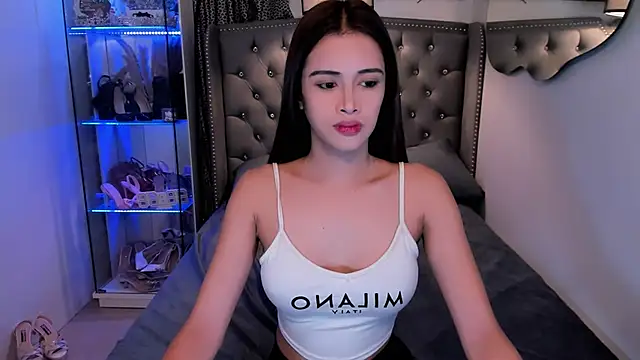 Snapshot of Lars_empress chatting on September 2025 08:17:01 AM Lars empress online show from September 2025 08:17:01 AM