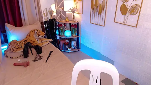 HorseCockIvy online show from October 2025 06:47:01 AM