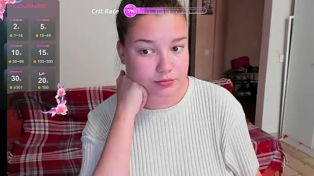 Snapshot of LinaElasm chatting on October 2025 09:41:02 AM LinaElasm online show from October 2025 09:41:02 AM