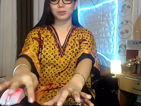 Snapshot of Alluring_Ashley chatting on September 2025 09:19:02 PM Alluring Ashley online show from September 2025 09:19:02 PM