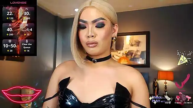 FridaHumphrey online show from September 2025 05:24:01 PM