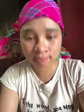 Linbi135 online show from April 2026 02:44:02 AM