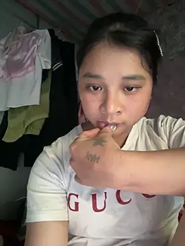 Linbi135 online show from April 2026 10:42:01 AM