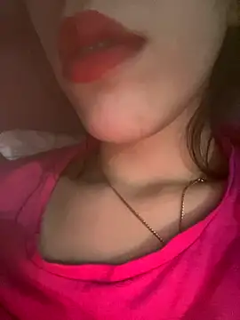 Mimisixo online show from September 2025 04:23:02 PM