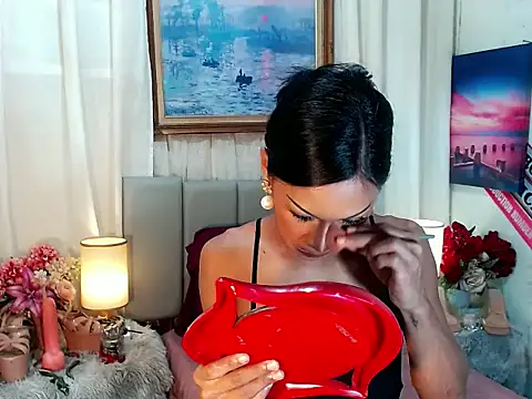 Snapshot of sassylatina chatting on November 2025 12:56:01 PM sassylatina online show from November 2025 12:56:01 PM