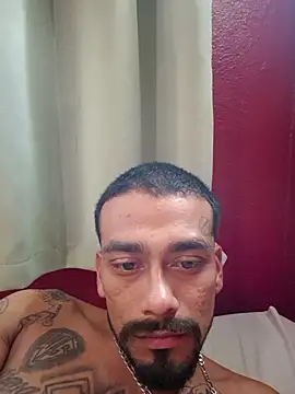 Snapshot of Cnutt310 chatting on September 2025 10:53:02 PM Cnutt310 online show from September 2025 10:53:02 PM