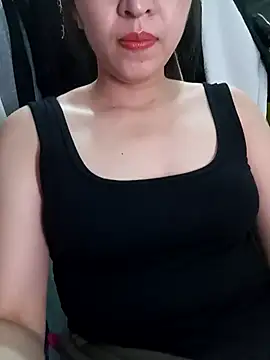 Ariana-Vy online show from November 2025 12:05:01 AM