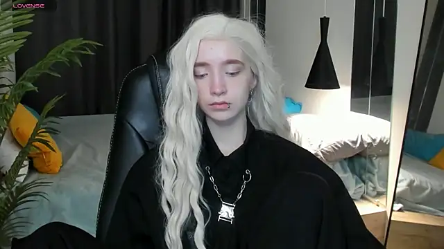 Snapshot of MelissaReis chatting on September 2025 11:06:02 PM MelissaReis online show from September 2025 11:06:02 PM