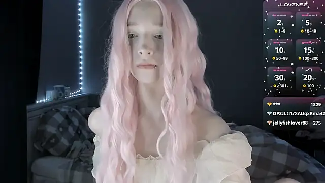 Snapshot of MelissaReis chatting on October 2025 07:31:02 AM MelissaReis online show from October 2025 07:31:02 AM