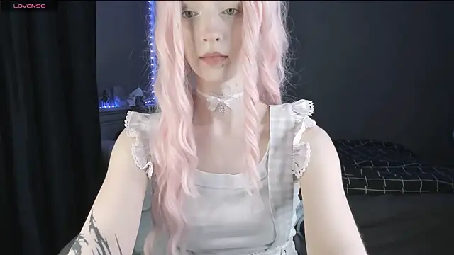 Snapshot of MelissaReis chatting on April 2026 06:22:01 AM MelissaReis online show from April 2026 06:22:01 AM