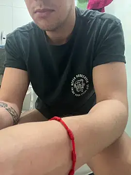 Snapshot of jeff_pepoer chatting on April 2026 11:48:02 AM jeff pepoer online show from April 2026 11:48:02 AM