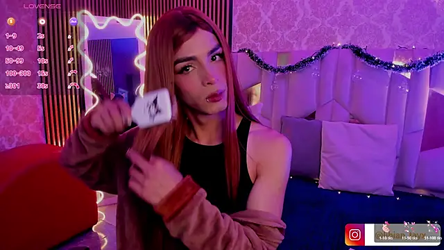 LIHIAN TAY online show from November 2025 03:30:01 AM