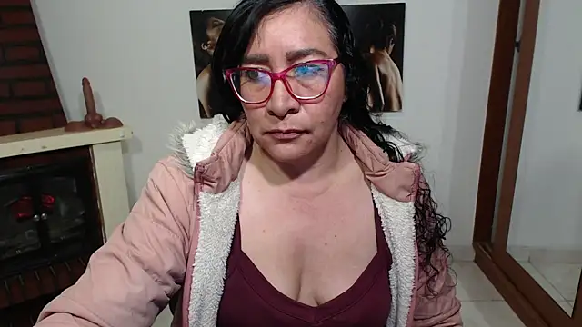 Grace mature milf online show from September 2025 10:49:02 AM