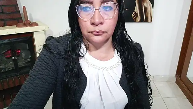 Grace mature milf online show from December 2025 10:32:01 AM